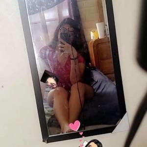 Meet your Posher, Reyna